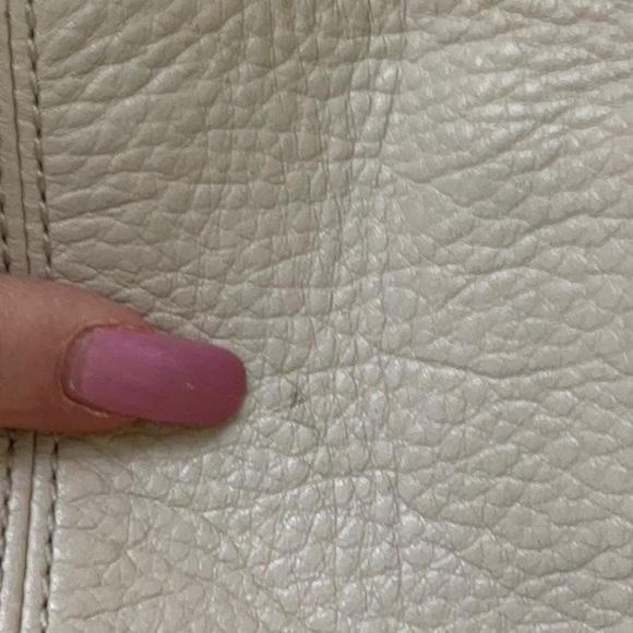 BOB MAKOWSKY ALL LEATHER TRIPLE ENTRY PURSE - Picture 10 of 11